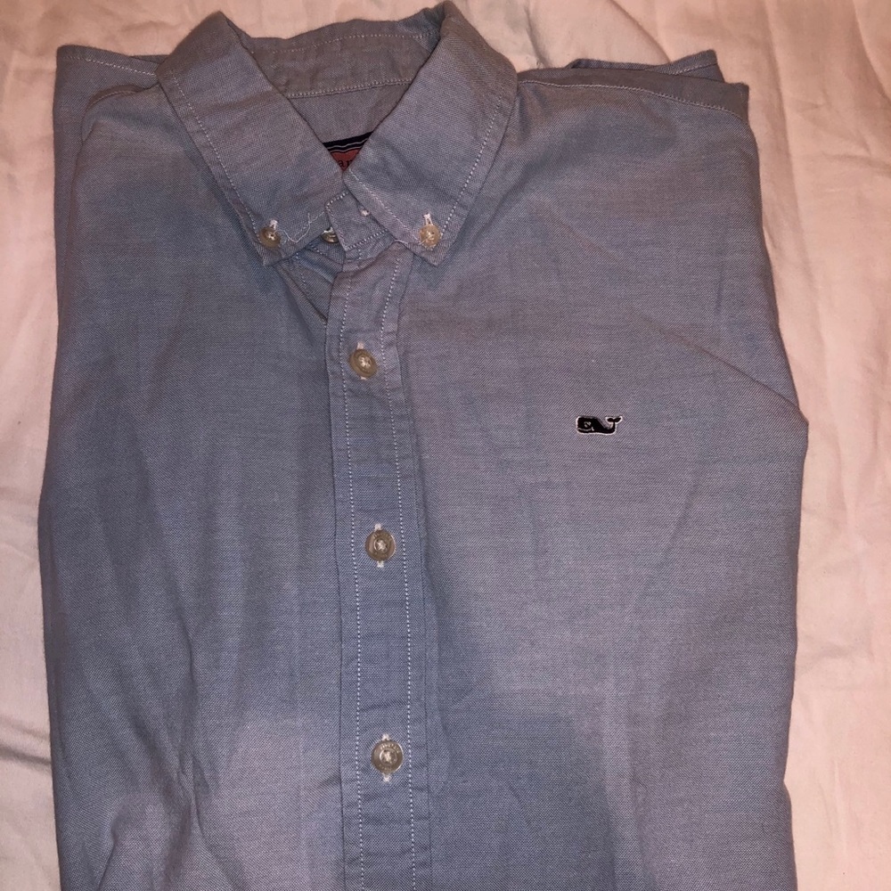 Vineyard Vines light blue collar shirt button down